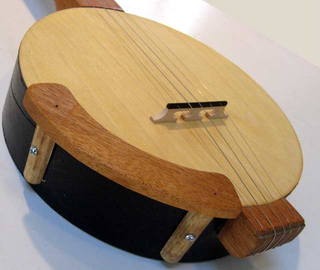 wooden banjo armrest